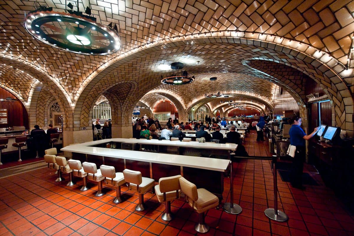 Grand central Terminal oyster bar, 
Credit Jazz Guy via Flickr