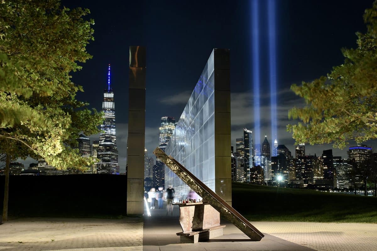 9/11 Memorial New York
Credit Photo nodar77 via Envato