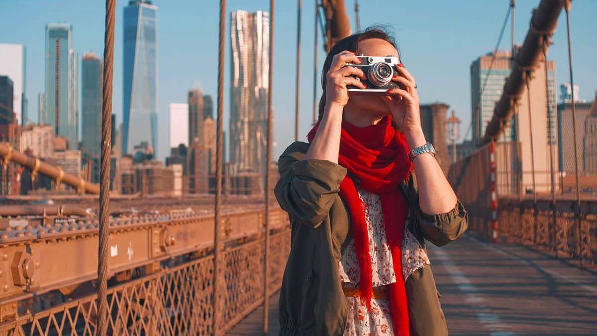 Brooklyn bridge New York,
Credit Photo AboutImages via Envato