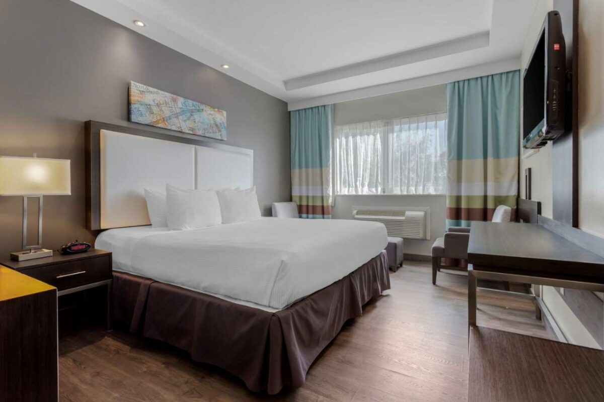 Best Western Brooklyn Bay Hotel