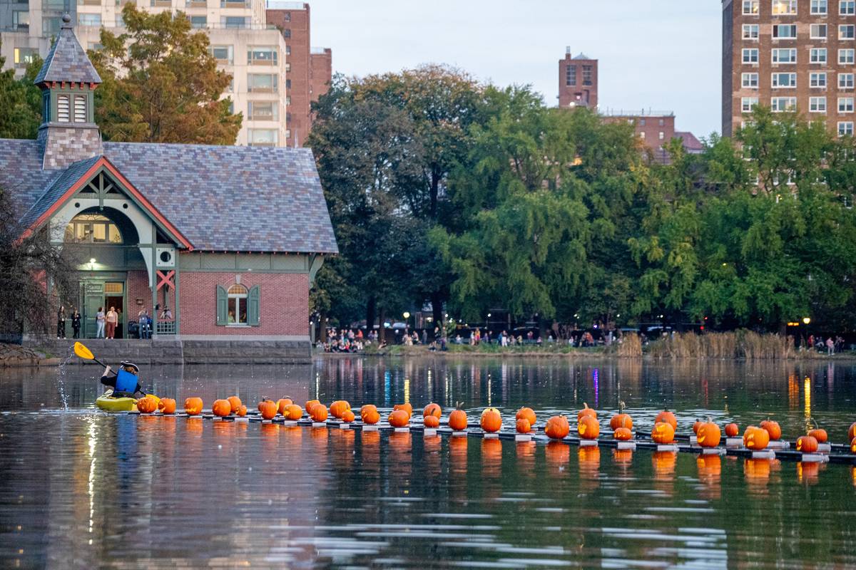 Halloween on Harlem Meer