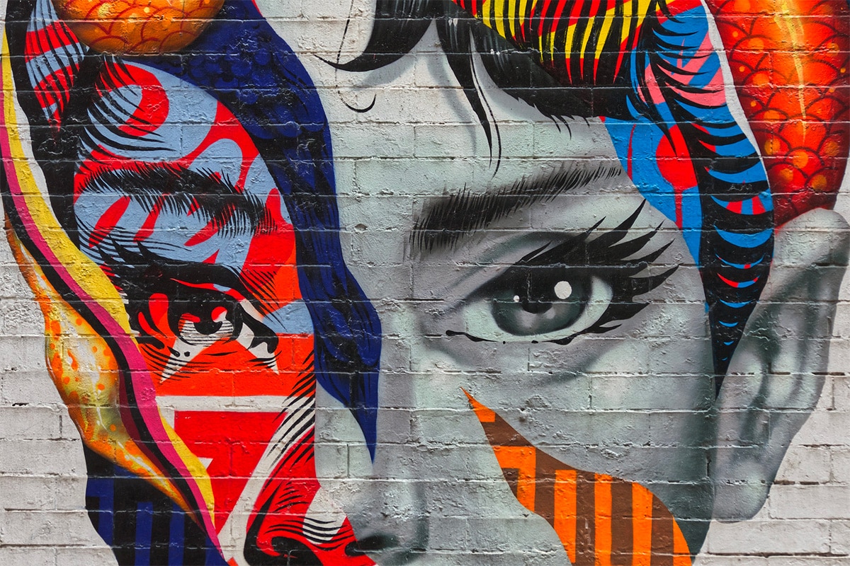 Audrey Hepburn little italy