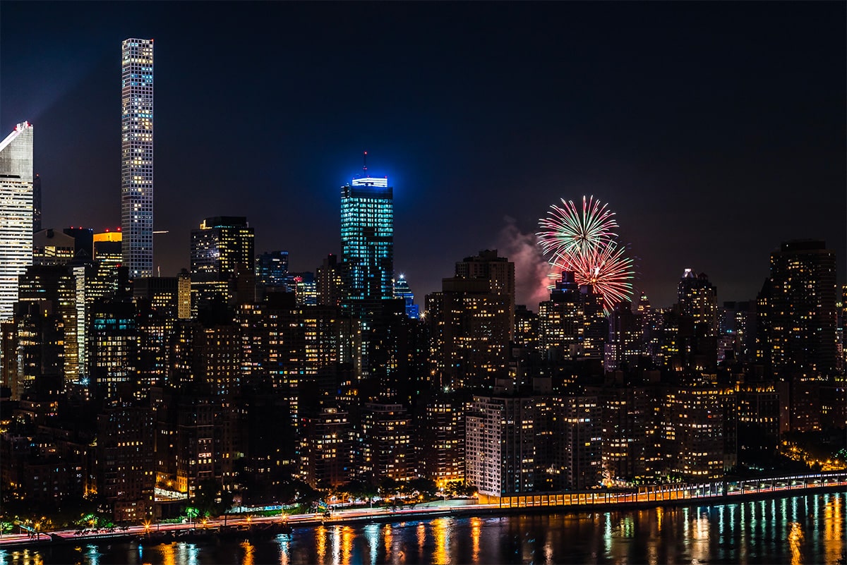 fireworks nyc new year eve