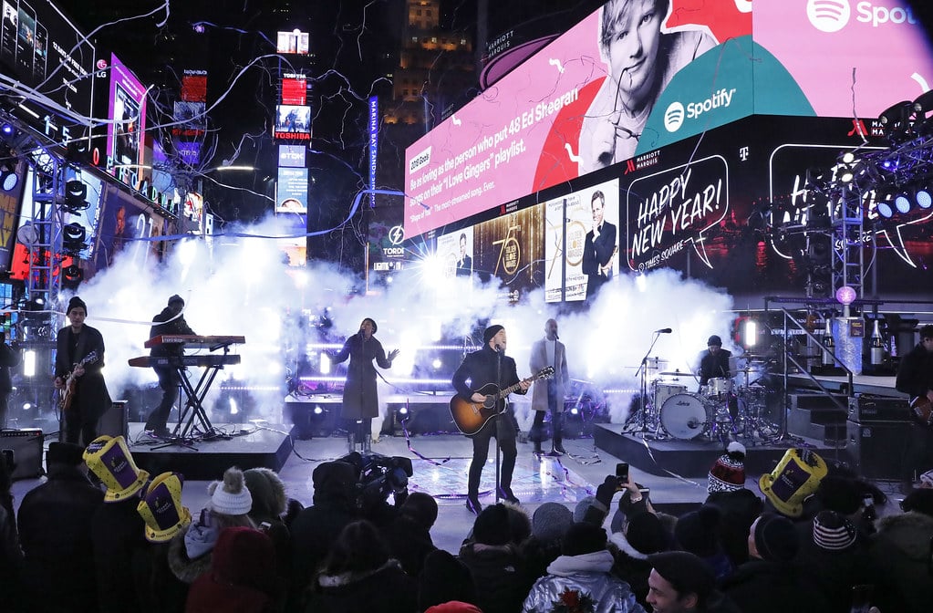 new york times square new year eve